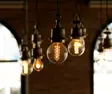 Flikkerende lampen? Wat kan je zelf doen en wat laat je doen?