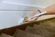 Wat kost het laten schilderen van een trap?
