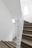 How much does it cost to have a stairwell painted?