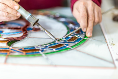 Glas in lood laten repareren