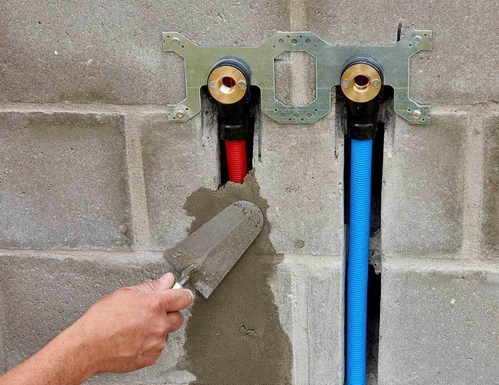 Install wall plate for tap