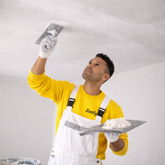 Plafond laten stucen